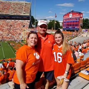 Meet your Posher, Carly